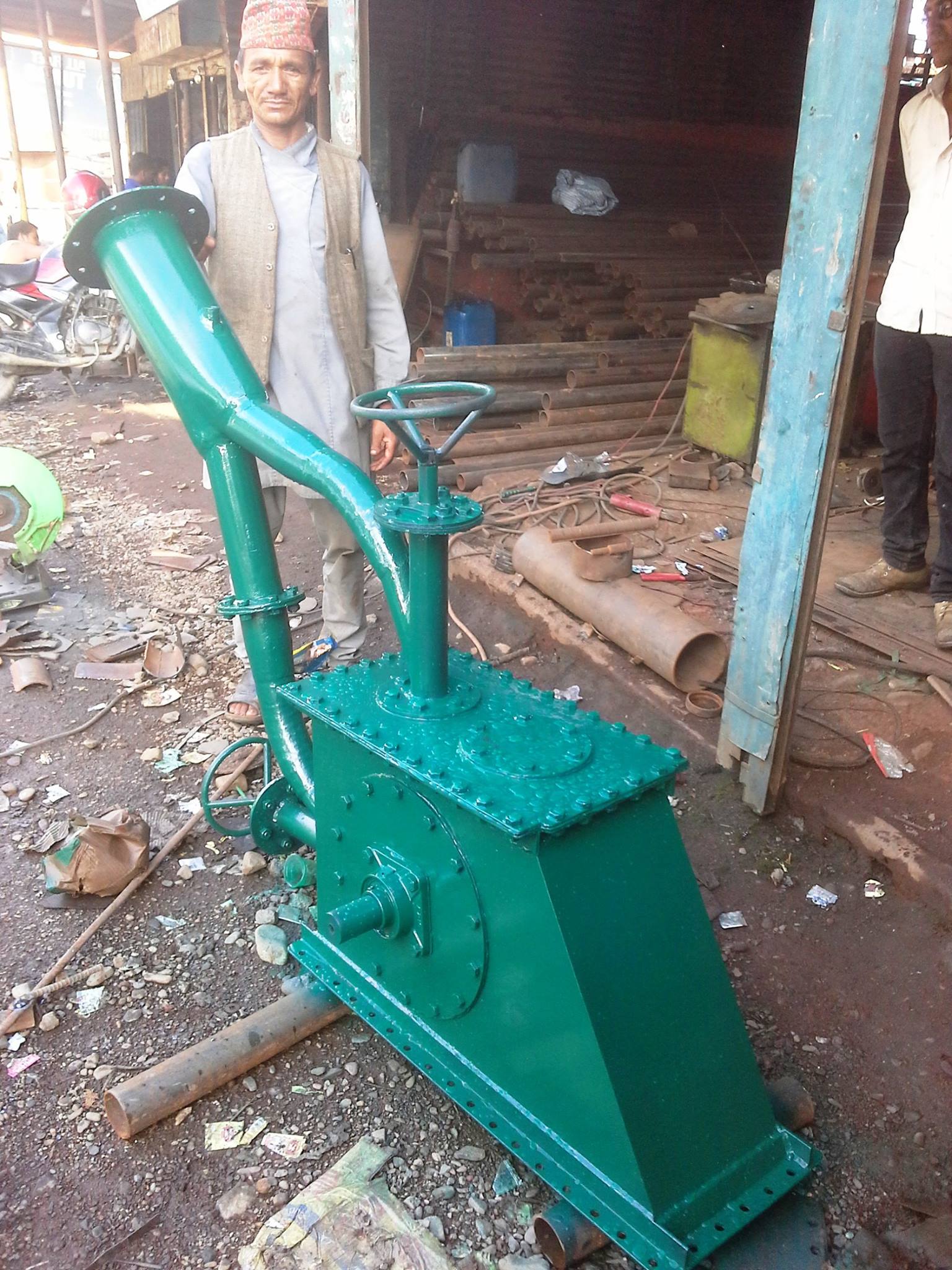 खोला फर्काउने र बाँधको काम